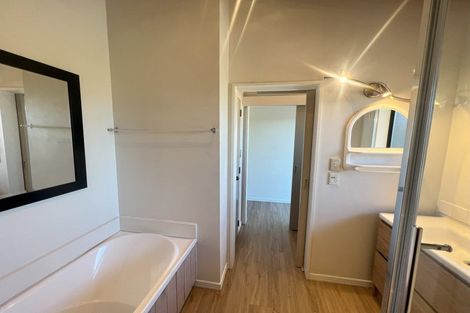 Photo of property in 101 College Place, Poike, Tauranga, 3112