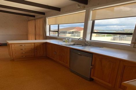 Photo of property in 17 Waller Avenue, Bucklands Beach, Auckland, 2012