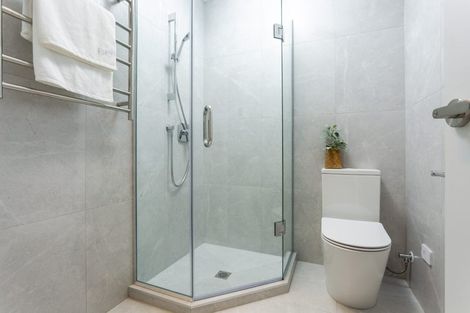 Photo of property in 58 County Road, Torbay, Auckland, 0630