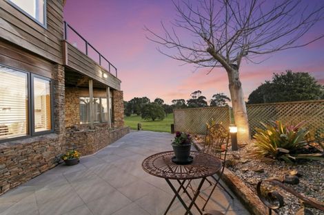 Photo of property in 126 Oceanbeach Road, Mount Maunganui, 3116