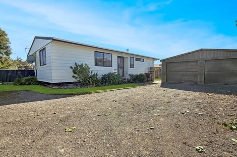 Photo of property in 20 Tiller Close, Kelvin Grove, Palmerston North, 4414