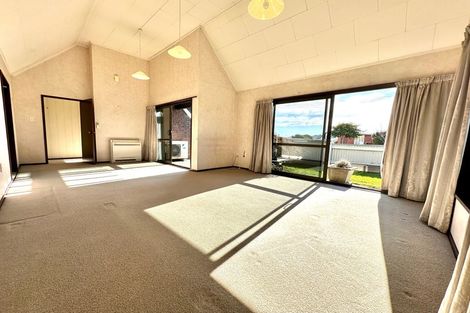 Photo of property in 22 Essex Street, Balclutha, 9230