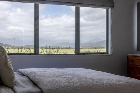 Photo of property in 32 Greyhound Road, Arahura Valley, Hokitika, 7882