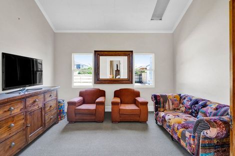 Photo of property in 76a Glover Road, Hawera, 4610