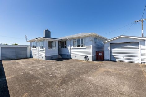 Photo of property in 14 Mcnaughton Street, Waitara, 4320