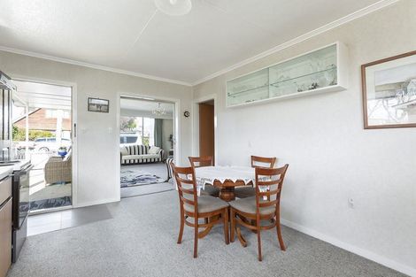 Photo of property in 160 Macandrew Road, South Dunedin, Dunedin, 9012