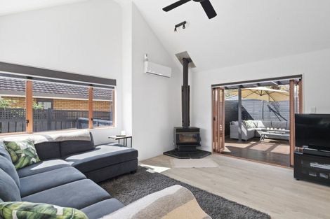 Photo of property in 292 Queen Street, Pukekohe, 2120