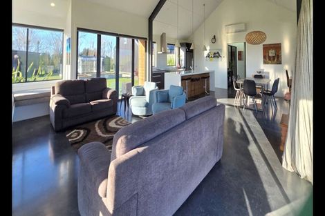Photo of property in 48 Sherwood Road, Makikihi, Waimate, 7978