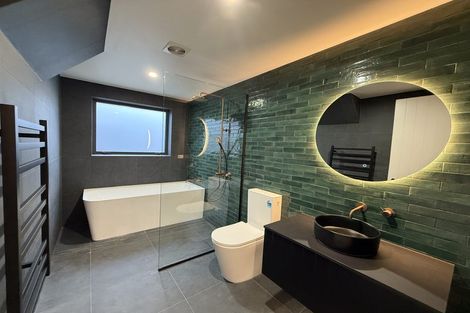 Photo of property in 10 Mason Street, Wanaka, 9305