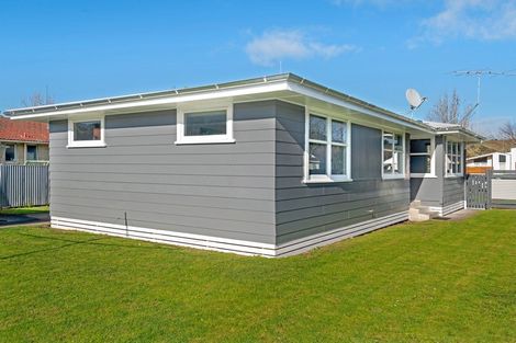 Photo of property in 9 Donna Street, Outer Kaiti, Gisborne, 4010