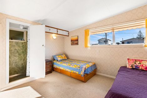 Photo of property in 36 Gawler Street, Te Horo Beach, Otaki, 5581