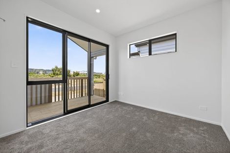 Photo of property in 12 Kaapehu Street, Karaka, 2578