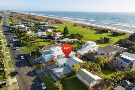 Photo of property in 1037 Papamoa Beach Road, Papamoa Beach, Papamoa, 3118