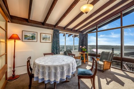 Photo of property in 76 Cannon Hill Crescent, Mount Pleasant, Christchurch, 8081