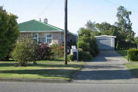 Photo of property in 52 North Terrace, Darfield, 7510