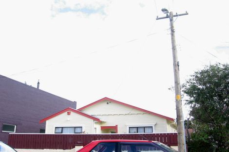 Photo of property in 11 Kensington Avenue, Petone, Lower Hutt, 5012