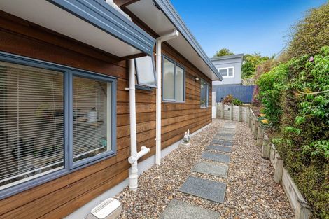 Photo of property in 20 Otanerua Road, Hatfields Beach, Orewa, 0931