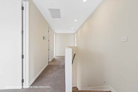 Photo of property in 136 Vintry Drive, Kumeu, 0810