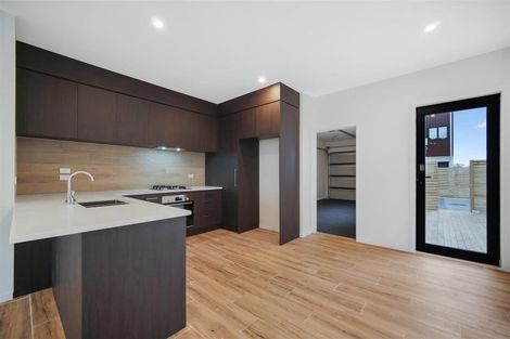 Photo of property in 1 Aramata Road, Papakura, 2110