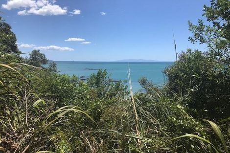 Photo of property in 201 Howard Road, Orere Point, 2585