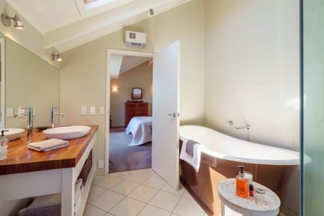 Photo of property in 22 Angelus Avenue, Richmond, 7020