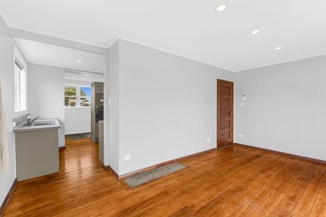 Photo of property in 29 Wilson Street, Waverley, 4510