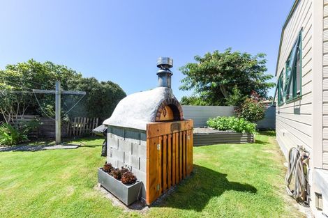 Photo of property in 7 Selwyn Street, Motueka, 7120