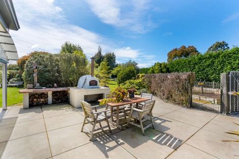 Photo of property in 21 Winter Road, Swannanoa, Rangiora, 7475