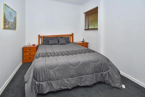 Photo of property in 28 Johnson Street, Tuakau, 2121