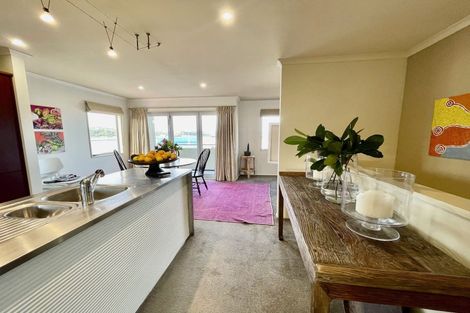 Photo of property in Marrakech Cafe, 74/305 Evans Bay Parade, Hataitai, Wellington, 6021