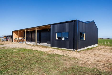 Photo of property in 105b Te Arakura Road, Feilding, 4775