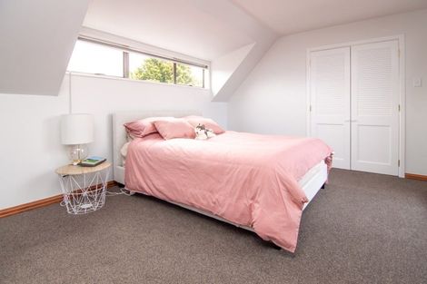 Photo of property in 417a Ruahine Street, Terrace End, Palmerston North, 4410