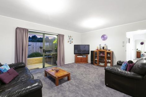 Photo of property in 10b Resolution Road, Welcome Bay, Tauranga, 3112