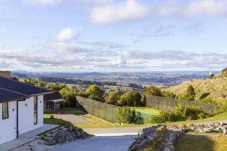 Photo of property in 5 Grandview Lane, Acacia Bay, 3385