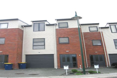 Photo of property in 15 Barnea Circle, Glen Eden, Auckland, 0602