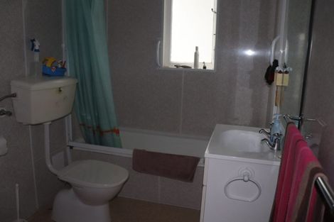 Photo of property in 19 Donald Street, Karori, Wellington, 6012