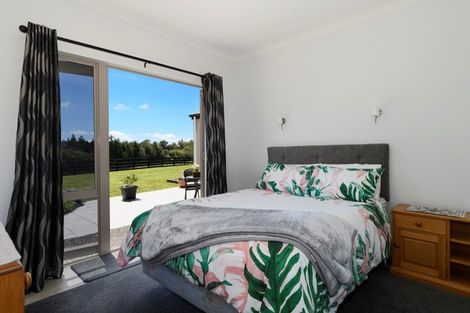 Photo of property in 30 Goodall Road, Snells Beach, 0920