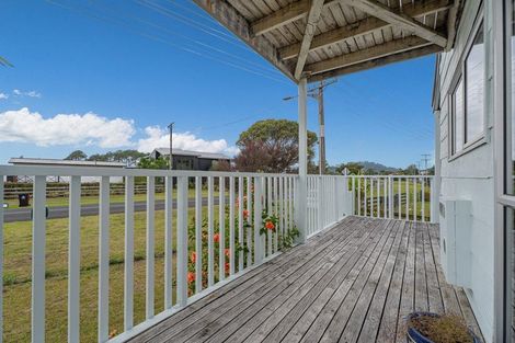 Photo of property in 12 Captain Cook Road, Cooks Beach, Whitianga, 3591