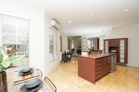 Photo of property in 37 Callum Brae Drive, Rototuna, Hamilton, 3210