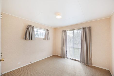 Photo of property in 15 Leander Place, Milson, Palmerston North, 4414