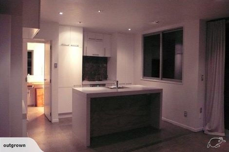 Photo of property in 5a Meola Road, Westmere, Auckland, 1022