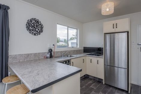 Photo of property in 21 Charles Street, Levin, 5510