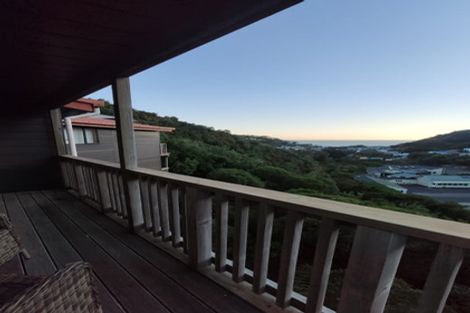 Photo of property in 14c Domanski Crescent, Owhiro Bay, Wellington, 6023