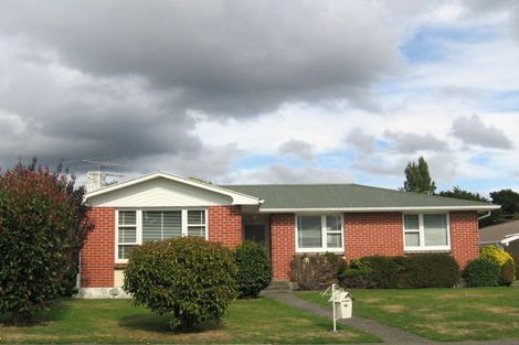 Photo of property in 106 Clouston Park Road, Clouston Park, Upper Hutt, 5018