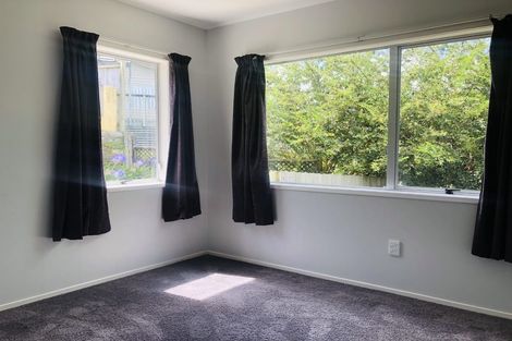 Photo of property in 1/14 Gillan Place, Bayview, Auckland, 0629