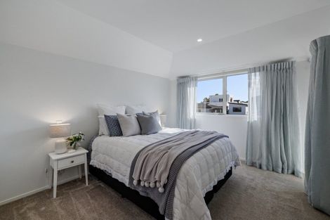 Photo of property in 297e Oceanbeach Road, Mount Maunganui, 3116