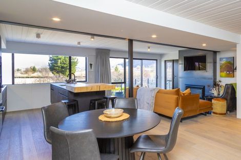 Photo of property in 17b Mcdonnell Road, Arrowtown, 9302