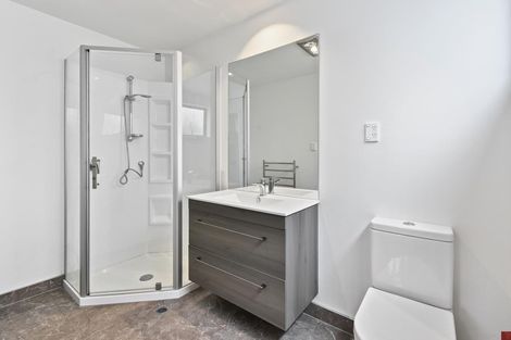 Photo of property in 7 Tapuwae Way, Mangere Bridge, Auckland, 2022