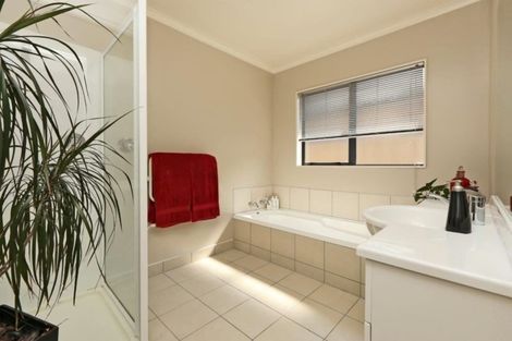 Photo of property in 202 Frimley Oaks, Frimley, Hastings, 4120