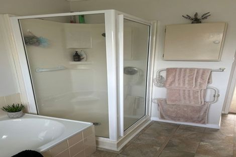 Photo of property in 1/9 Belmere Rise, Farm Cove, Auckland, 2012